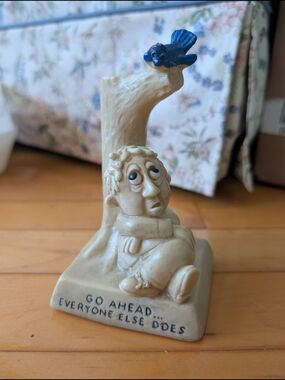 1968 Russ Berrie Figurine